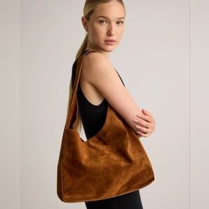 EXCELLENT QUINCE ITALIAN SUEDE SLOUCHY HOBO SHOULDER BAG - WHISKEY